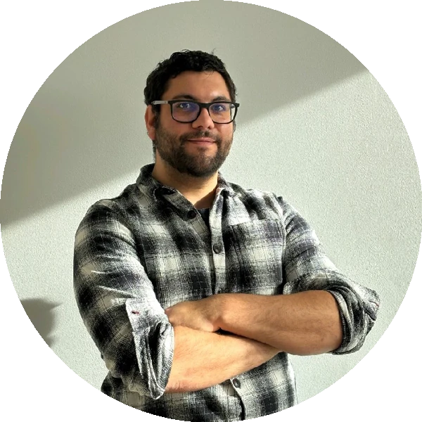 Jordan Schneider · ETSI